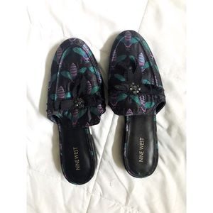 LAST CALL! NWOT Nine West Bumblebee Loafers